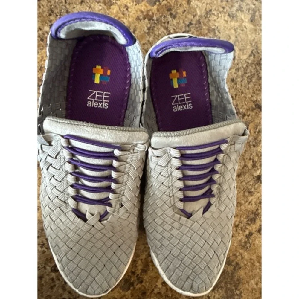 Zee‎ Alexis Danielle Gray Purple Sneaker Women's EU 38 US 7.5/8 Casual Stretchy